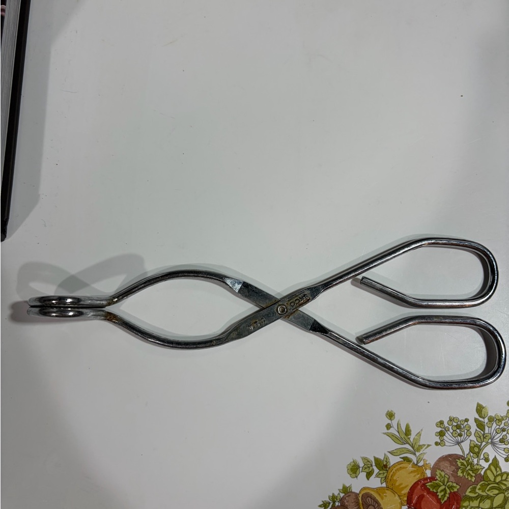 Vintage Ekco 8 Inch Kitchen Tongs Stainless Metal Scissor Grippers Made In USA